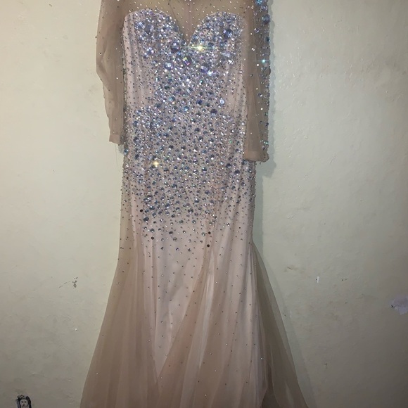 Beautiful plus size crystal Nude Dress - Picture 1 of 3